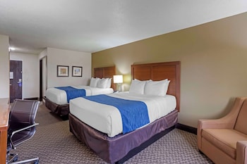 Room, 2 Queen Beds, Non Smoking (Upgrade)