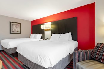 Room, 2 Queen Beds, Accessible, Non Smoking (Roll-in Shower)