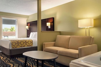 Suite, 1 King Bed with Sofa bed, Non Smoking, Hot Tub