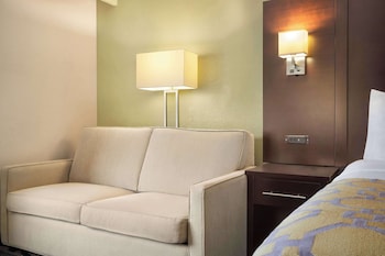Business Room, 1 King Bed with Sofa bed