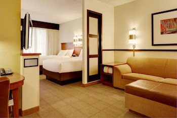 Room, Multiple Beds (High Floor)