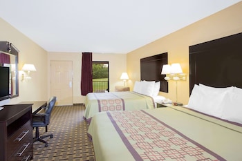 Room, 2 Queen Beds, Non Smoking