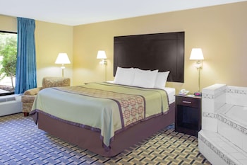 Room, 1 King Bed, Smoking