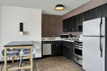 Suite, 2 Bedrooms