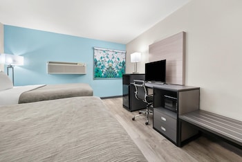 Room, 2 Queen Beds, Accessible, Non Smoking