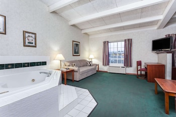 Studio Suite, 1 King Bed, Non Smoking