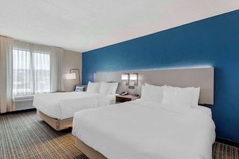 Standard Room, 2 Queen Beds, Non Smoking