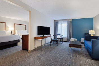 Premium Suite, 1 King Bed with Sofa bed, River View (Additional Living Area)