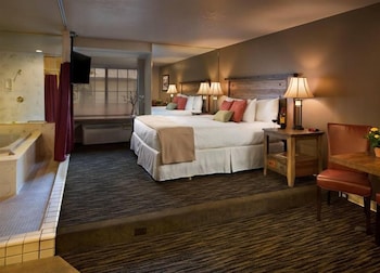 King Spa Suite