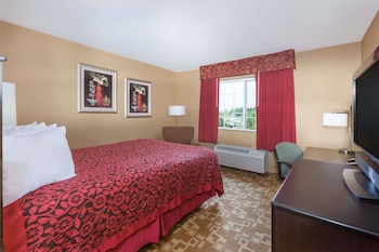 Standard Room, 1 Queen Bed