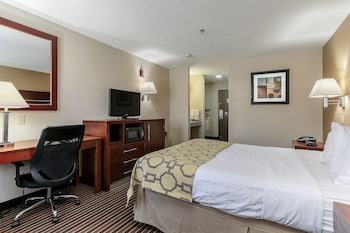 Room, 1 Queen Bed, Accessible, Non Smoking (Mobility)