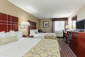Room, 2 Queen Beds, Accessible, Non Smoking (Mobility)