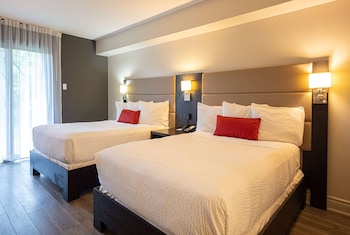 Deluxe Room, 2 Double Beds, Non Smoking (Water Front, PETS ALLOWED)