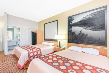 Standard Room, 2 Queen Beds, Smoking