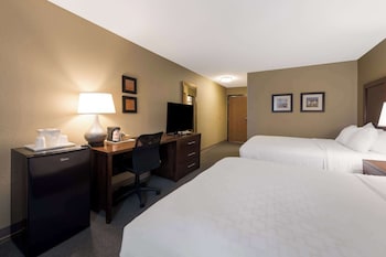 Standard Room, 2 Queen Beds, Non Smoking