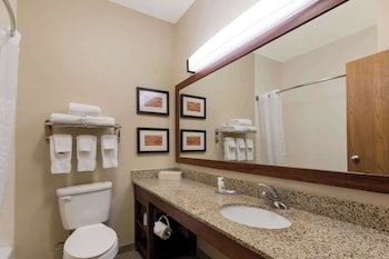 Standard Room, 2 Queen Beds, Non Smoking