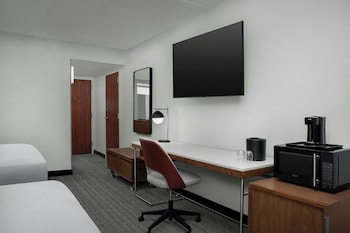 Room, Multiple Beds (Mobility Accessible, Tub)