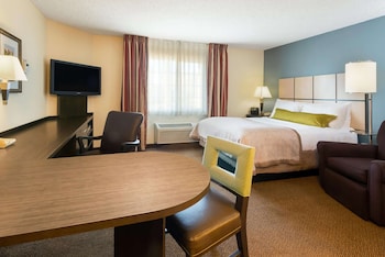 Room, 1 Queen Bed, Accessible, Non Smoking (Roll-In Shower)