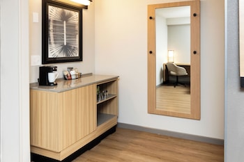 Room, 2 Queen Beds (High Floor, with sofa bed)