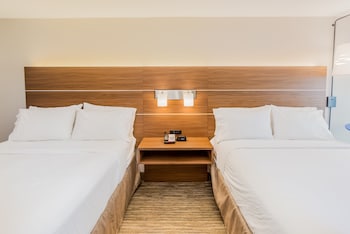 Room, 2 Queen Beds, Accessible, City View (Communication, Balcony)