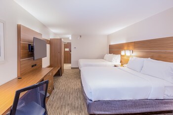 Standard Room, 2 Queen Beds (Communications)