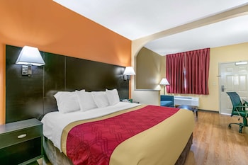 Standard Room, 1 King Bed with Sofa bed, Non Smoking