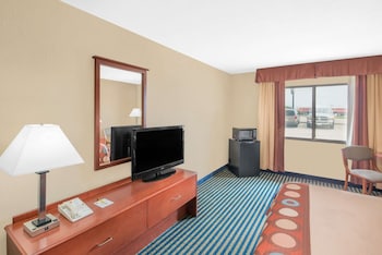 Standard Room, 1 King Bed