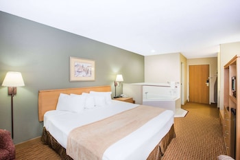 Room, 1 King Bed, Non Smoking, Hot Tub