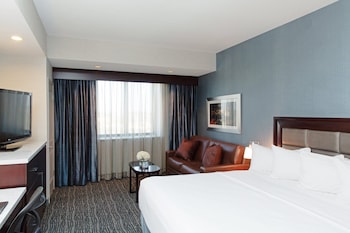 Room, 1 King Bed with Sofa bed, Accessible (Communications)