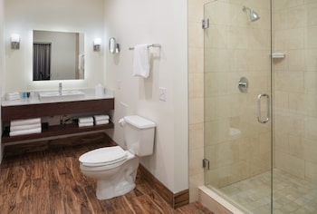 Suite, 1 Bedroom (Living Area & Add'l Half Bath)