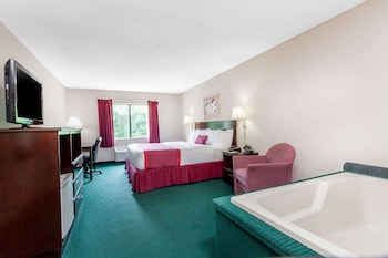 Deluxe Room, 1 King Bed, Non Smoking