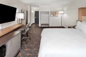 Standard Room, 1 King Bed