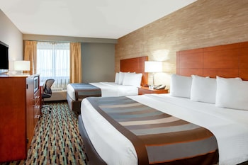 Business Room, 2 Queen Beds, Non Smoking