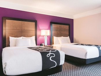 Room, 2 Double Beds, Accessible, Non Smoking (Mobility Accessible)