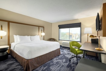 Room, 1 King Bed, Hearing Accessible (Transfer Shower & Roll-in Shower)