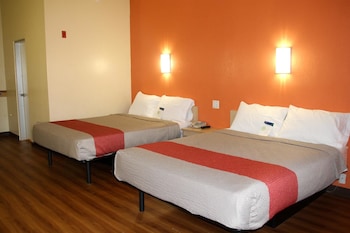 Standard Room, 2 Queen Beds, Non Smoking