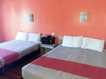 Standard Room, 2 Queen Beds, Non Smoking