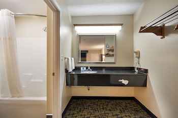 Standard Room, 1 King Bed, Smoking, Refrigerator & Microwave