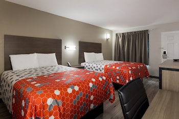 Standard Room, 2 Queen Beds, Non Smoking