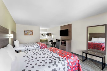 Standard Room, 2 Queen Beds, Non Smoking