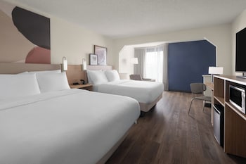 Room, 2 Queen Beds