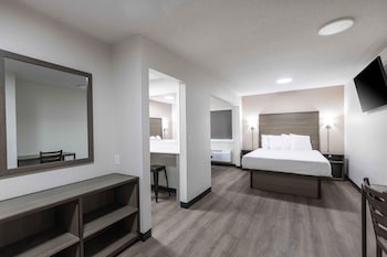 Standard Studio, 2 Queen Beds, Non Smoking