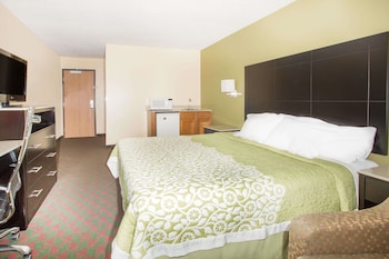 Studio Suite, 1 King Bed, Non Smoking