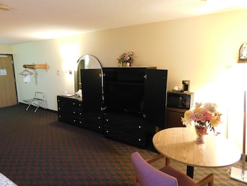 Studio Suite, 1 King Bed, Non Smoking