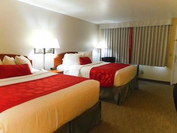 Standard Double Room, 2 Queen Beds, Non Smoking, Annex Building