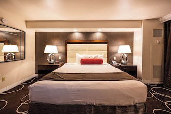 Deluxe View Room, 1 King Bed, High Floor
