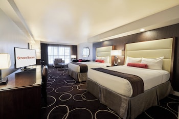 Petite Suite, 2 Queen Beds