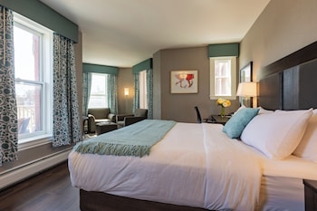 Superior Room, 1 King Bed