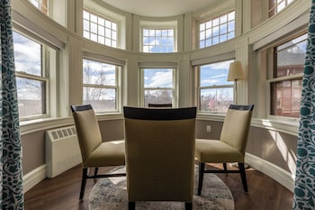 Presidential Suite, 1 Queen Bed with Sofa bed