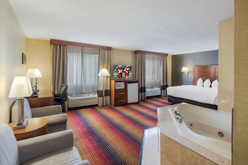 Suite, 1 King Bed, Accessible, Non Smoking (Jetted Tub)